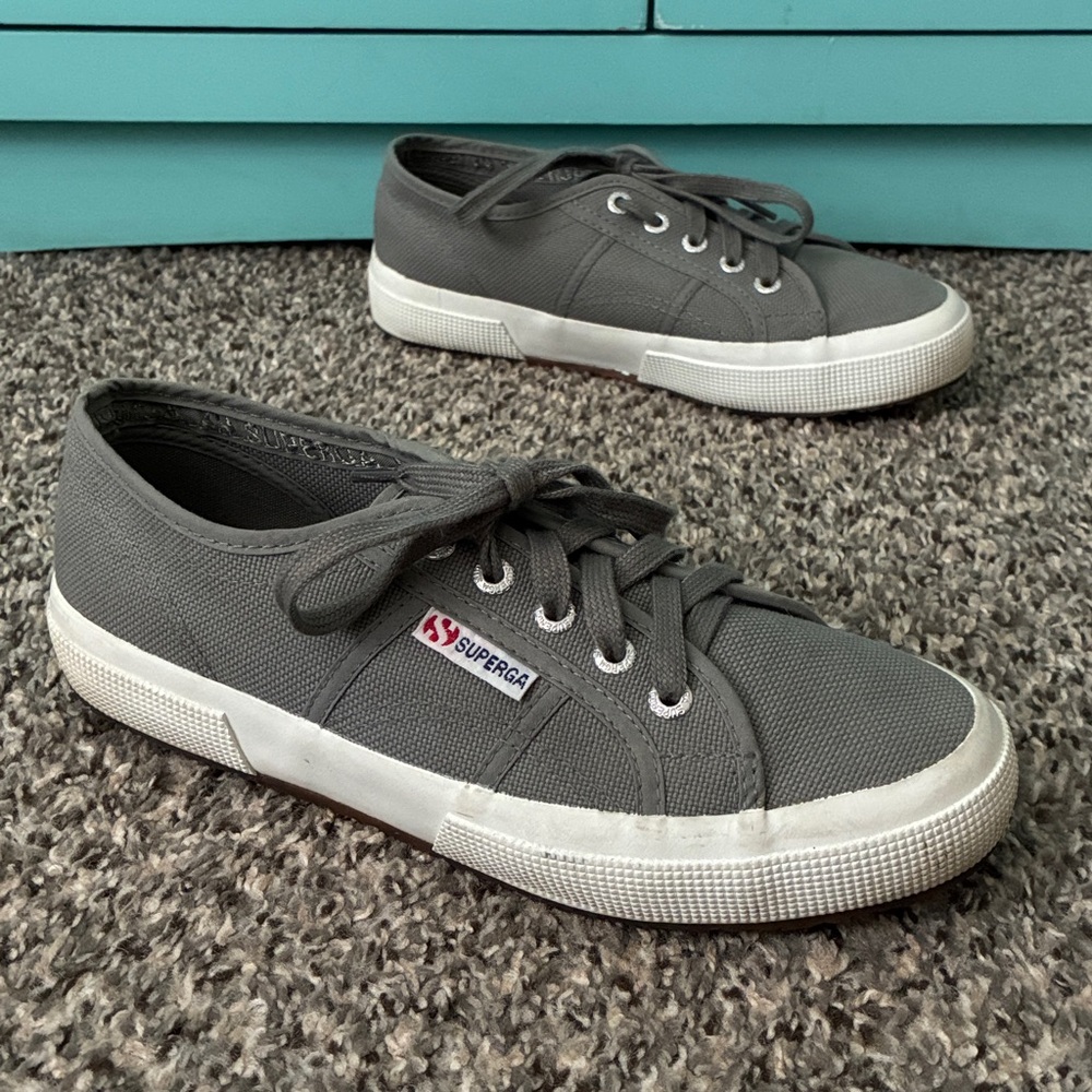 Superga Gray Canvas Lace Up Sneakers White Soles 2750 Cotu Sz 38 EU 7.5 U.S.